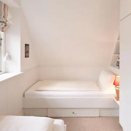 Holiday home Haus Auswanderer *