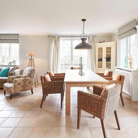 Ferienhaus Haus Auswanderer *