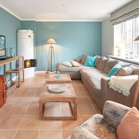 Haus Auswanderer Ferienhaus Nieblum